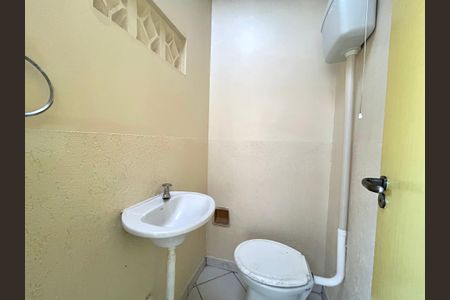 Casa para alugar com 119m², 3 quartos e 1 vagaBanheiro da área de serviço 