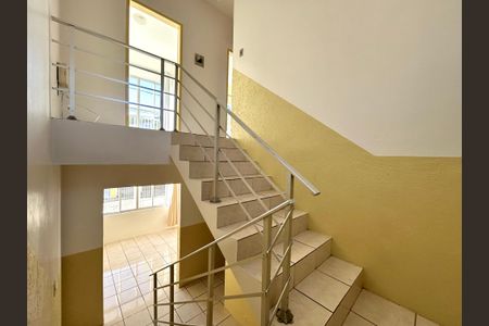 Casa para alugar com 119m², 3 quartos e 1 vagaEscada