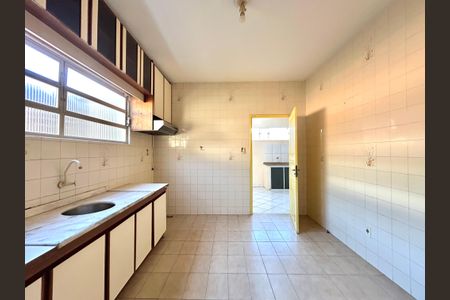 Casa para alugar com 119m², 3 quartos e 1 vagaCozinha 