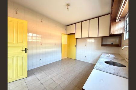 Casa para alugar com 119m², 3 quartos e 1 vagaCozinha 