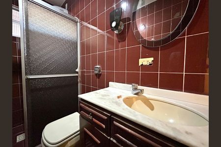 Casa para alugar com 119m², 3 quartos e 1 vagaBanheiro 2