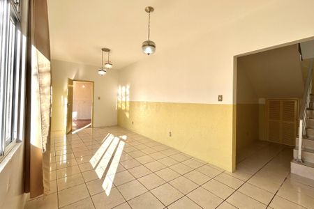 Sala de casa para alugar com 3 quartos, 119m² em Saco dos Limões, Florianópolis