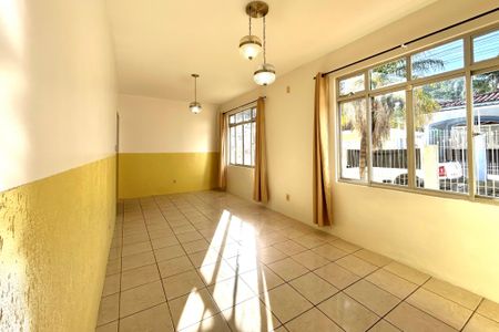 Casa para alugar com 119m², 3 quartos e 1 vagaSala