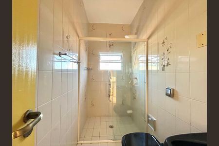 Casa para alugar com 119m², 3 quartos e 1 vagaBanheiro