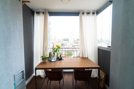 Sacada da Sala de apartamento à venda com 1 quarto, 49m² em Vila Santa Catarina, São Paulo