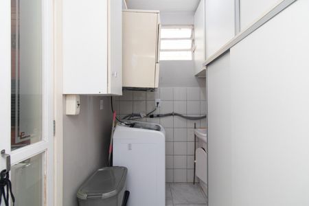 Apartamento à venda com 95m², 2 quartos e 2 vagasCozinha e Área de Serviço
