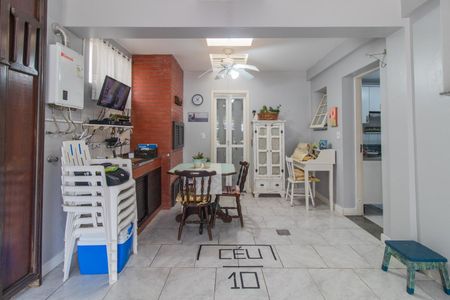 Apartamento à venda com 95m², 2 quartos e 2 vagasGaragem