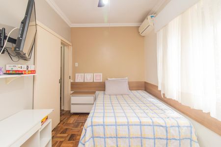 Quarto 2 de apartamento para alugar com 2 quartos, 95m² em Cristal, Porto Alegre