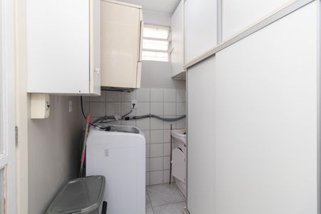 Apartamento à venda com 95m², 2 quartos e 2 vagasCozinha e Área de Serviço