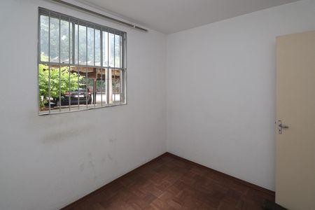Quarto 2 de apartamento para alugar com 2 quartos, 47m² em Conjunto Habitacional Jova Rural, São Paulo