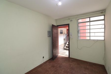 Sala  de apartamento para alugar com 2 quartos, 47m² em Conjunto Habitacional Jova Rural, São Paulo