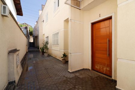 Casa de condomínio à venda com 57m², 2 quartos e 1 vagaÁrea comum