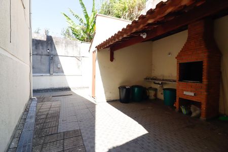 Casa de condomínio à venda com 57m², 2 quartos e 1 vagaÁrea comum - Churrasqueira