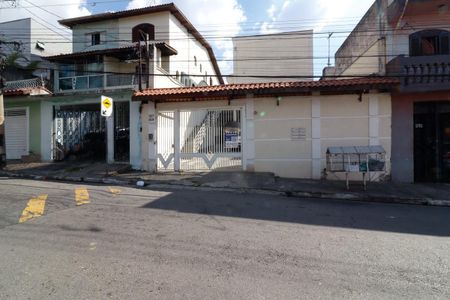 Casa de condomínio à venda com 57m², 2 quartos e 1 vagaFachada
