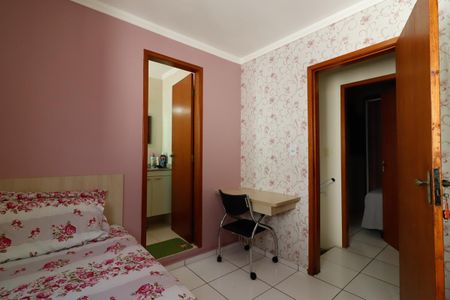 Casa de condomínio à venda com 57m², 2 quartos e 1 vagaSuíte 2