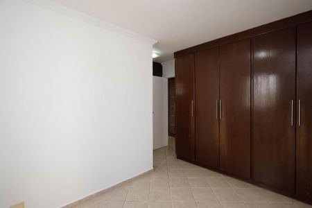 Apartamento para alugar com 97m², 3 quartos e 2 vagas Apartamento para alugar com 97m², 3 quartos e 2 vagasSuíte