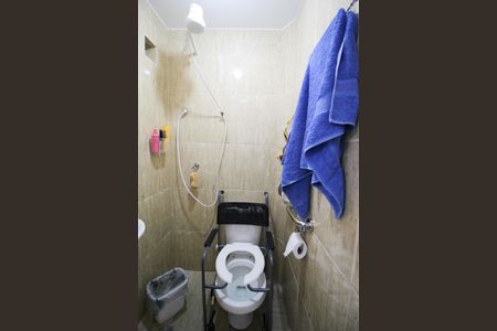 Casa para alugar com 110m², 2 quartos e 1 vagaBanheiro de serviço