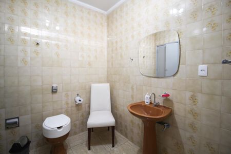 Casa para alugar com 110m², 2 quartos e 1 vagaBanheiro