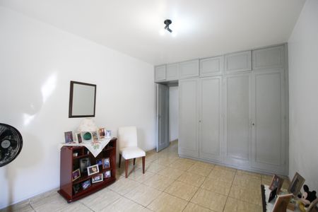 Casa para alugar com 110m², 2 quartos e 1 vagaQuarto 2