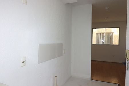 Cozinha de apartamento à venda com 2 quartos, 40m² em Sarandi, Porto Alegre