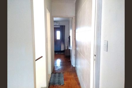 Casa à venda com 3 quartos, 100m² em Vila Nair, São Paulo
