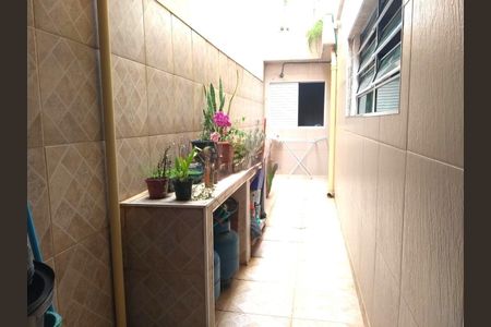 Casa à venda com 100m², 3 quartos e 2 vagas