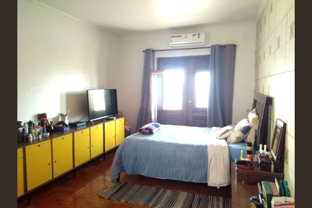 Casa à venda com 3 quartos, 100m² em Vila Nair, São Paulo