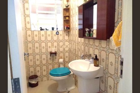 Casa à venda com 3 quartos, 100m² em Vila Nair, São Paulo