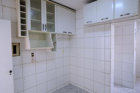 Apartamento para alugar com 88m², 3 quartos e sem vagaCozinha