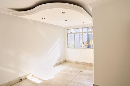 Apartamento para alugar com 88m², 3 quartos e sem vagaSala