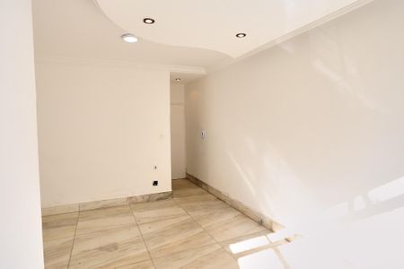 Sala de apartamento para alugar com 3 quartos, 88m² em Cidade Nova, Belo Horizonte