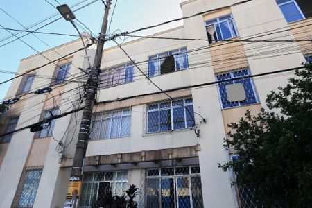 Apartamento para alugar com 88m², 3 quartos e sem vagaFachada