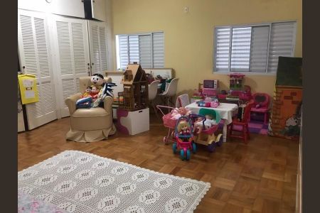 Casa à venda com 3 quartos, 121m² em Ipiranga, São Paulo