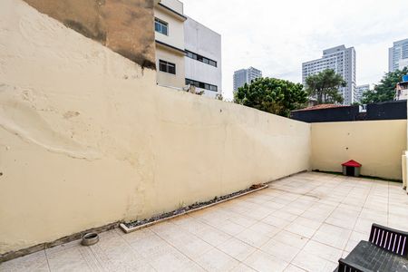 Casa à venda com 120m², 2 quartos e 1 vaga Casa à venda com 120m², 2 quartos e 1 vagaQuintal