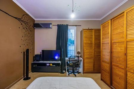 Casa à venda com 2 quartos, 120m² em Pompeia, São Paulo