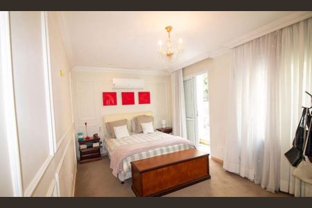 Casa de Condomínio à venda com 4 quartos, 230m² em Brooklin, São Paulo