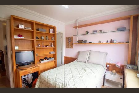 Casa de Condomínio à venda com 4 quartos, 230m² em Brooklin, São Paulo