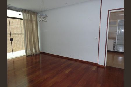 Casa à venda com 3 quartos, 144m² em Planalto Paulista, São Paulo
