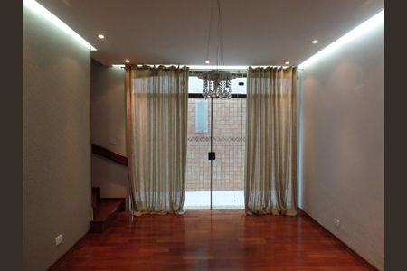 Casa à venda com 3 quartos, 144m² em Planalto Paulista, São Paulo