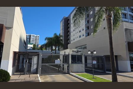 Apartamento para alugar com 70m², 2 quartos e 1 vaga Apartamento para alugar com 70m², 2 quartos e 1 vagaFachada e portaria