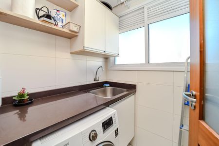 Apartamento para alugar com 70m², 2 quartos e 1 vaga Apartamento para alugar com 70m², 2 quartos e 1 vagaÁrea de Serviço