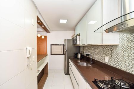Apartamento para alugar com 70m², 2 quartos e 1 vaga Apartamento para alugar com 70m², 2 quartos e 1 vagaCozinha