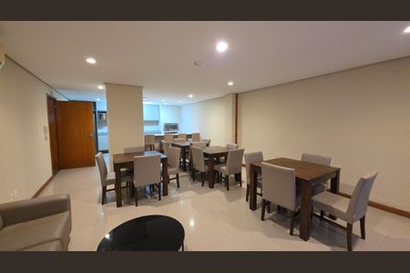 Apartamento para alugar com 70m², 2 quartos e 1 vaga Apartamento para alugar com 70m², 2 quartos e 1 vagaÁrea comum - Salão de festas