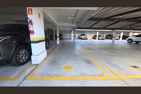 Apartamento para alugar com 70m², 2 quartos e 1 vaga Apartamento para alugar com 70m², 2 quartos e 1 vagaGaragem
