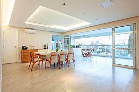 Apartamento à venda com 3 quartos, 258m² em Cidade Monções, São Paulo