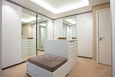 Apartamento à venda com 258m², 3 quartos e 4 vagas