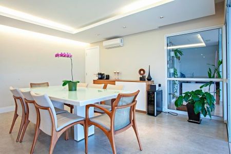 Apartamento à venda com 3 quartos, 258m² em Cidade Monções, São Paulo