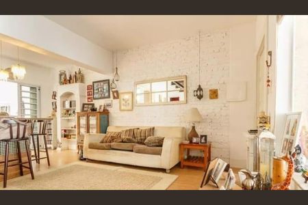 Casa à venda com 2 quartos, 132m² em Vila do Bosque, São Paulo