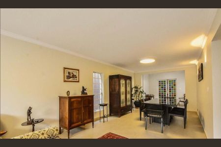 Casa à venda com 4 quartos, 200m² em Brooklin, São Paulo