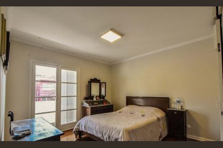 Casa à venda com 4 quartos, 200m² em Brooklin, São Paulo